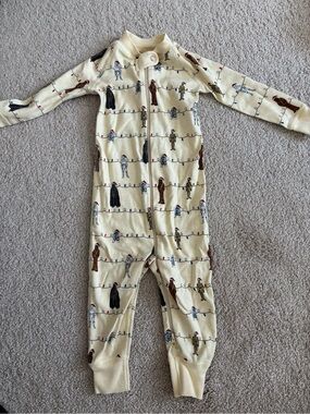 Hanna Anderson Star Wars One-Piece Pajamas with Holiday Character Print 18-24m